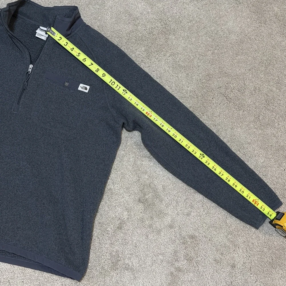 The North Face Men's XL Gray Gordon Lyons 1/4 Zip Long Sleeve Fleece Pullover